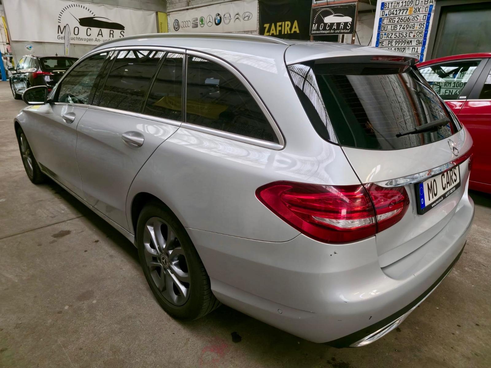 Mercedes-Benz C 180 C T-Modell C 180 CGI *Top*