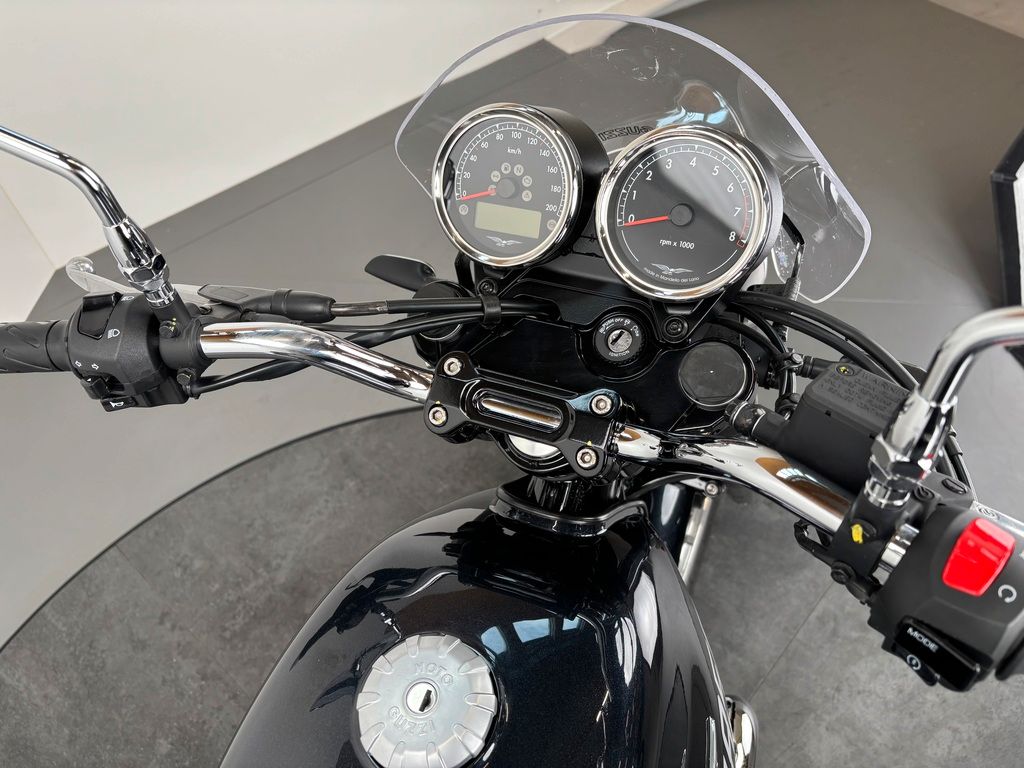 Fahrzeugabbildung Moto Guzzi V7 SPECIAL *NEUWERTIG