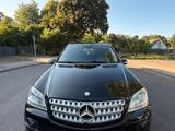 Mercedes-Benz ML 320 CDI 4MATIC - - Mercedes-Benz ML 320: Cdi 4matic