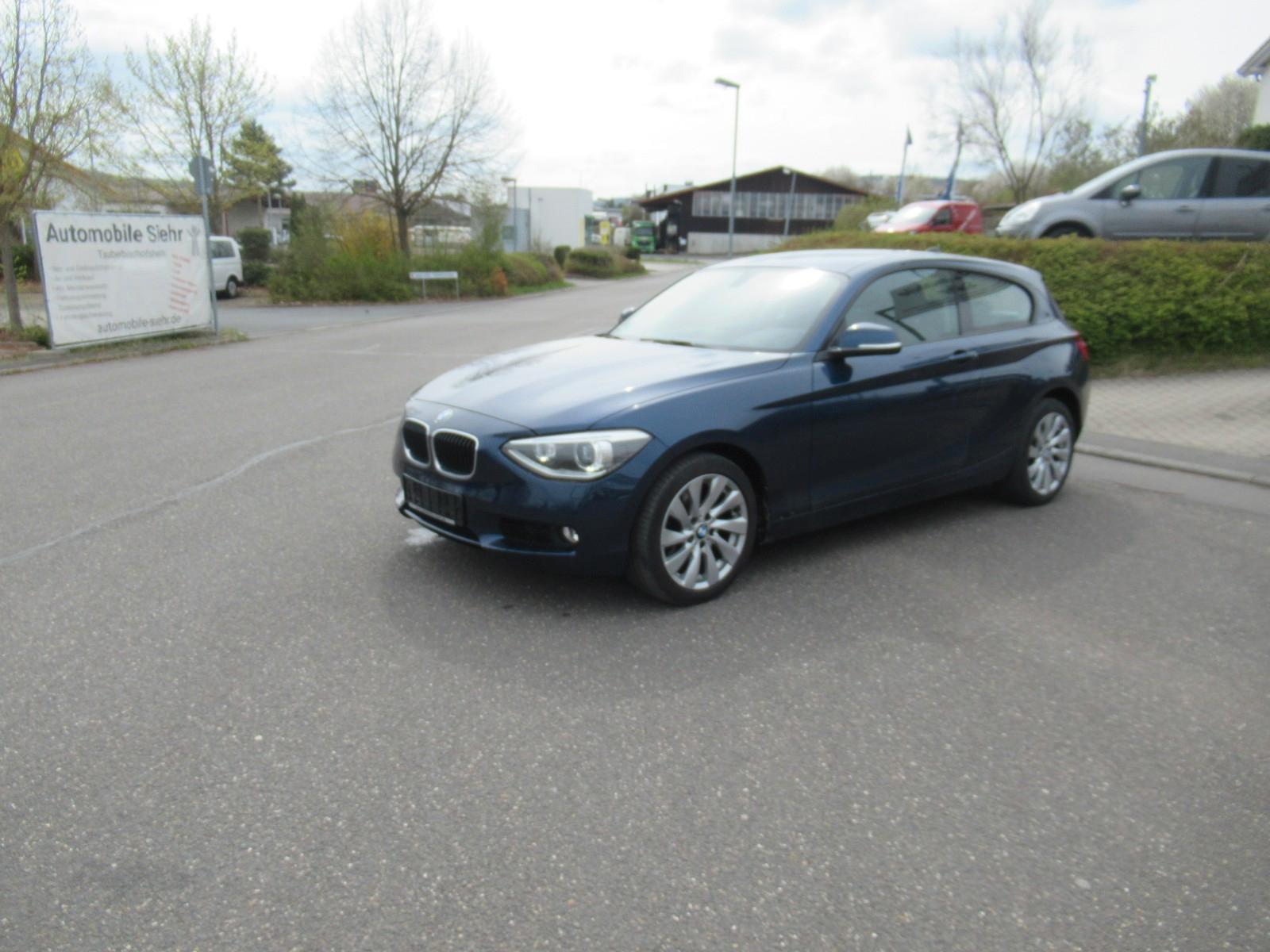 BMW 118i Limousine 3-trg *Xenon*Navi*Klimaaut.*Sport