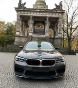 BMW M5 CS LEICHTBAU CARBON-KERAMIK-LASER-XDRIVE - BMW: Cs