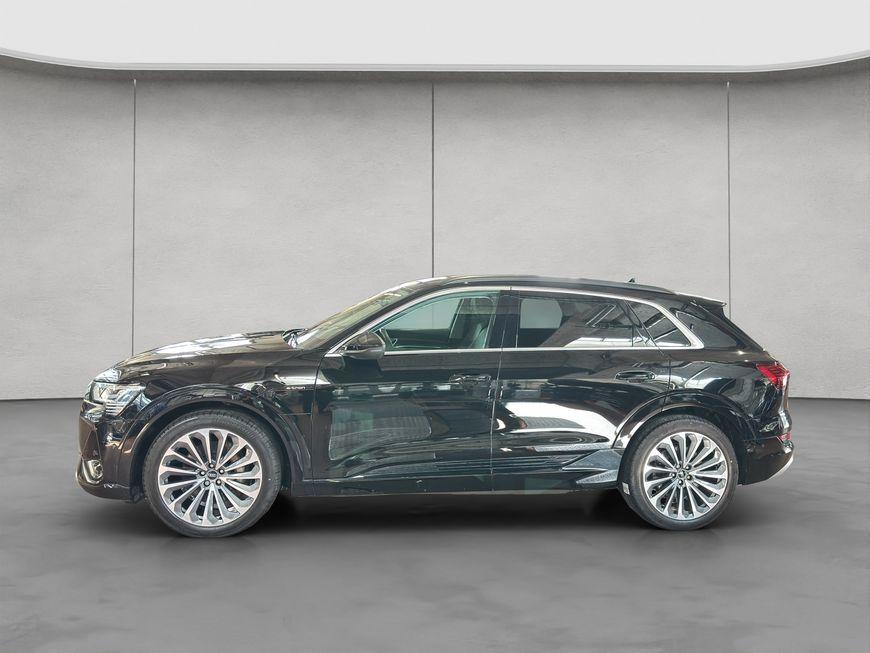 Audi e-tron 55 quattro S line