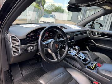 Porsche Cayenne - 12