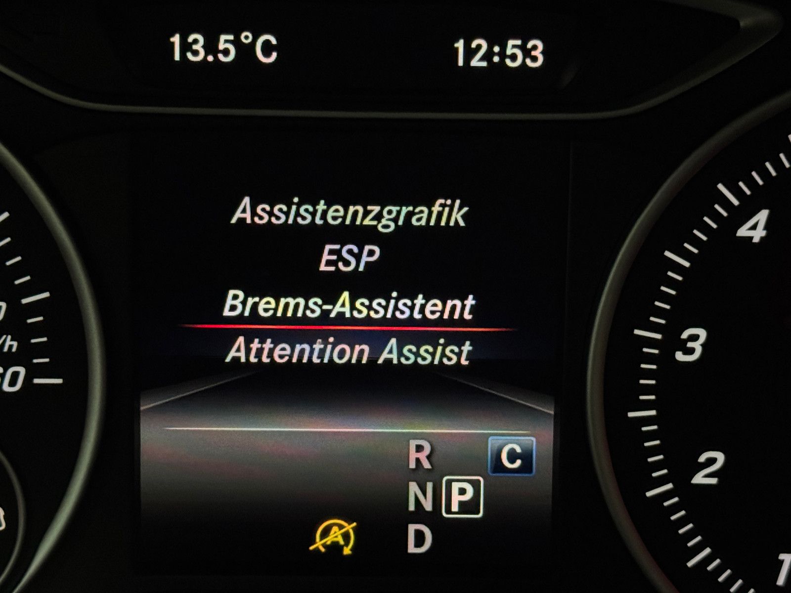 Fahrzeugabbildung Mercedes-Benz B 180 7G-DCT URBAN SPORTPAKET NAVI LED KAMERA 2H
