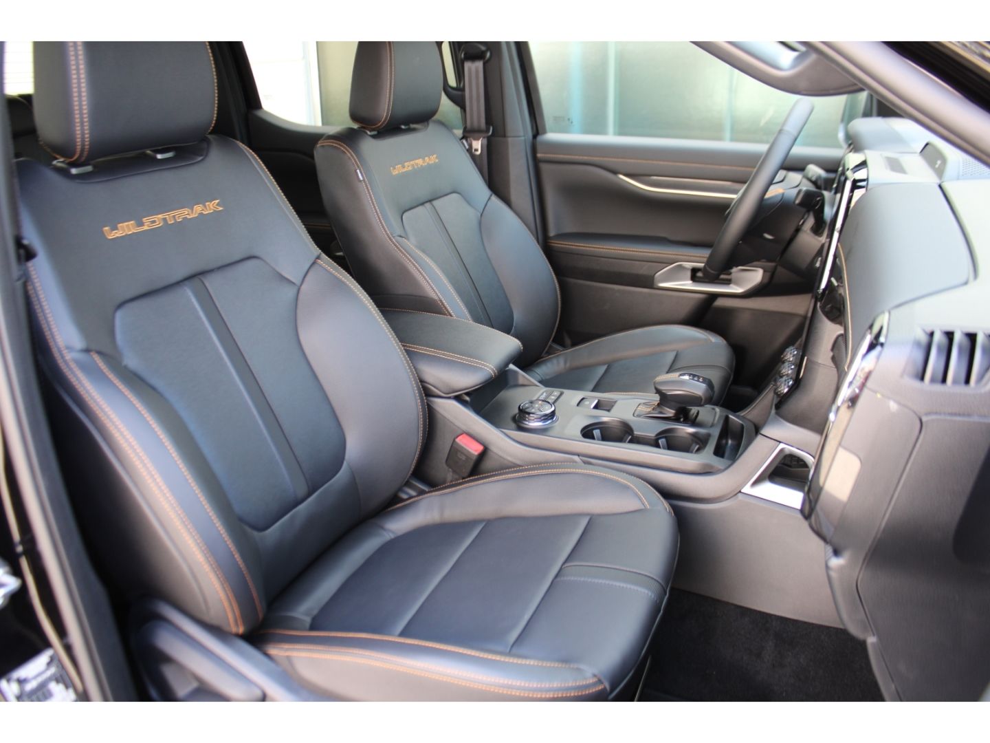 FORD Ranger e-4WD DoKa 2.0 Ecoblue Wildtrak el. Rollo - Image 11
