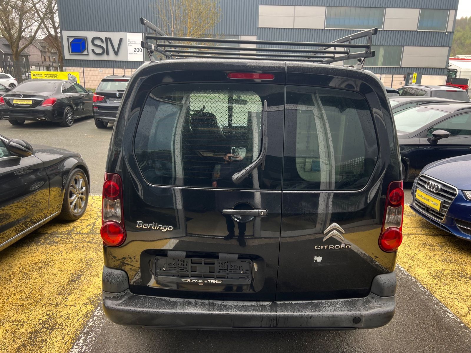 Fahrzeugabbildung Citroën Berlingo Kasten Niveau A L1 * 1.HAND *
