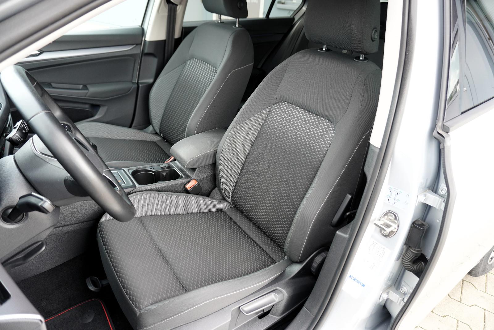 Volkswagen Golf VIII Lim. Active*Matrix*3Zon.*Appel*ACC*, миниатюра 15