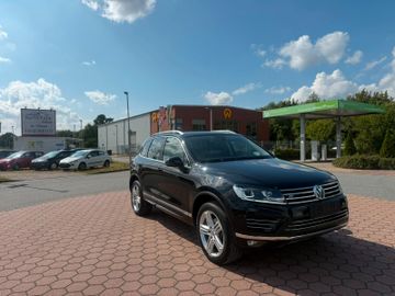 Volkswagen Touareg - 11