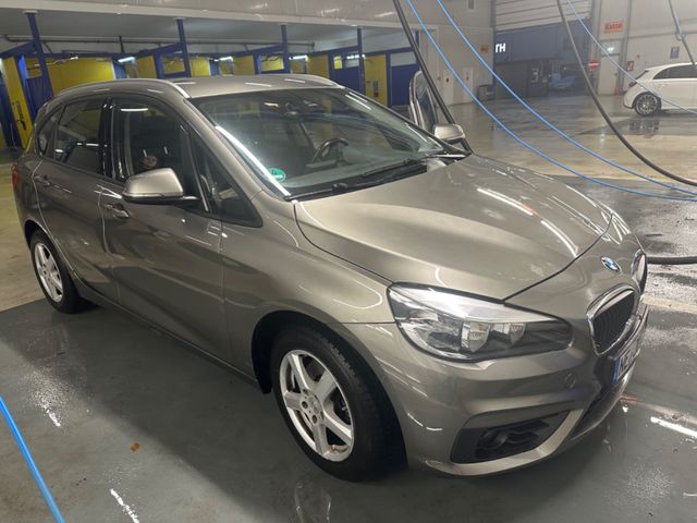 BMW 218 Active Tourer 218i - Advantage 