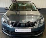 Skoda Octavia Combi Ambition, CarPlay, Tempomat, PDC - Skoda Octavia: Ambition Combi