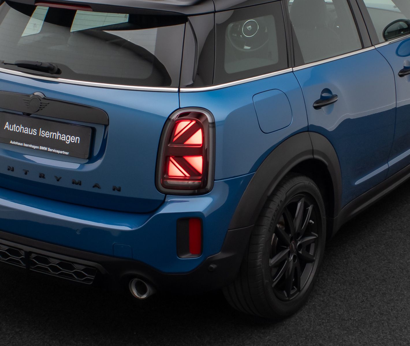 Fahrzeugabbildung MINI John Cooper Works Countryman ALL4 HUD H/K Voll