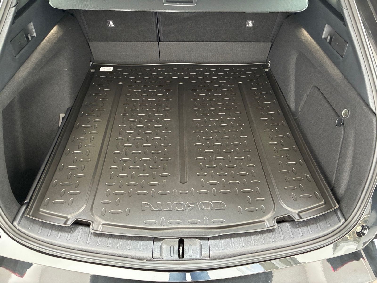 Fahrzeugabbildung Toyota Corolla TS Teamplayer 2.0-l-Hybrid KAMERA LED AC