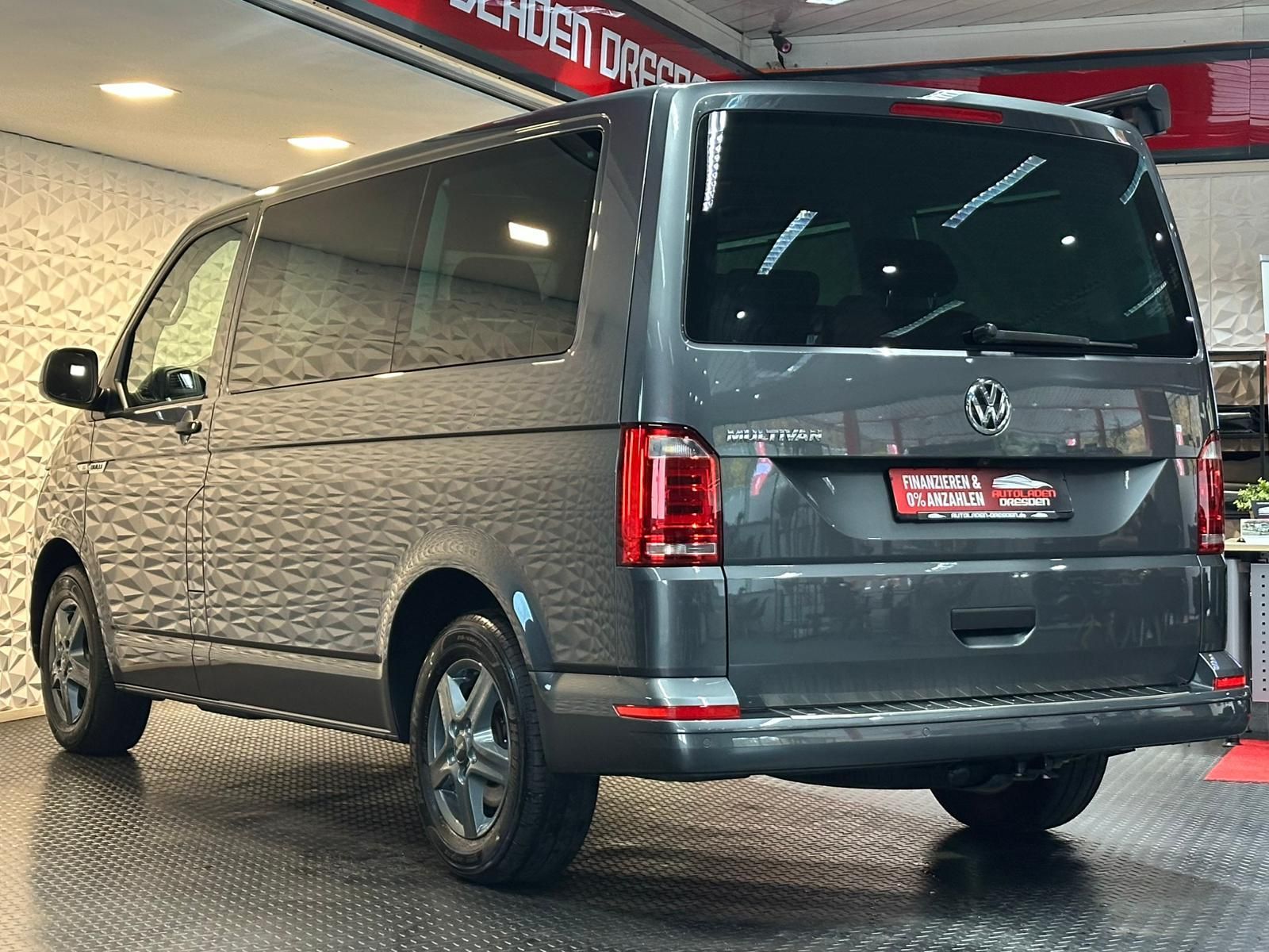 VW T6 Multivan 2.0TDI *150PS#LED#CAM#SHZ#NAVI#AHK - Image 5