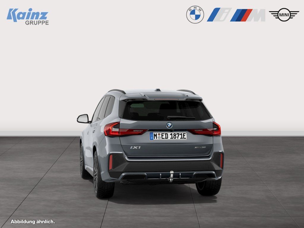 BMW iX1 - Bild 7