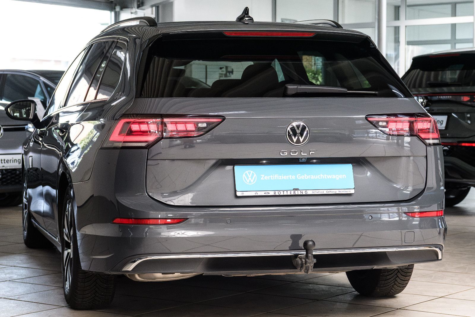 Fahrzeugabbildung Volkswagen Golf VIII Variant Goal 2.0TDI IQ-LED+AHK+360°KAM
