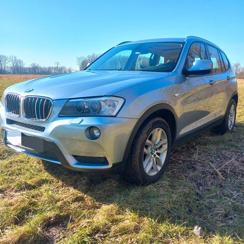 BMW X3 xDrive20d - AHK 