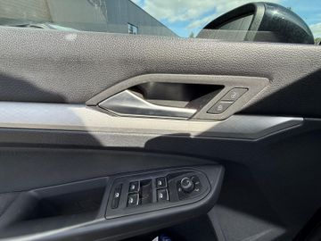 Volkswagen Golf - 12