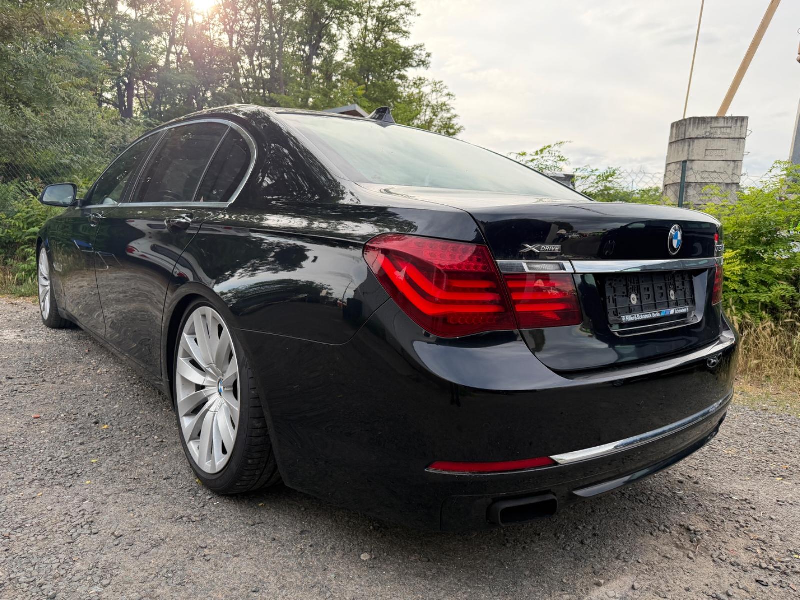 BMW 750Ld xDrive/LED/Massage/Head-Up/Vollausstattung