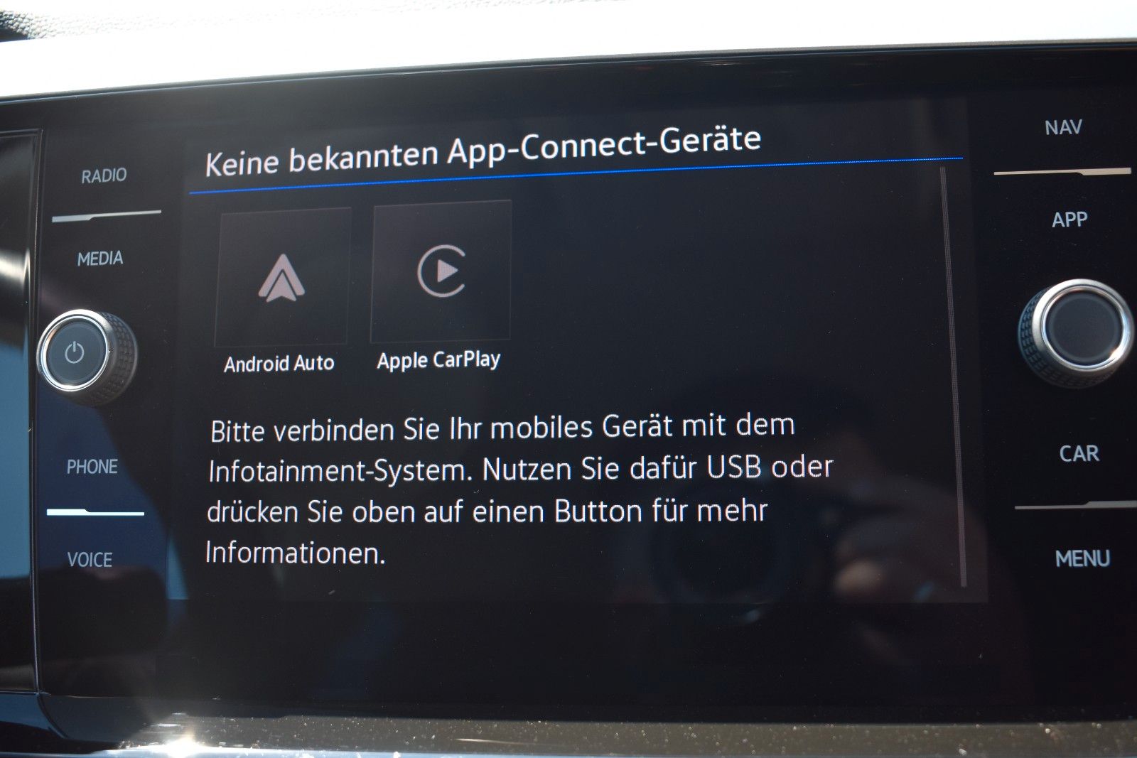 Fahrzeugabbildung Volkswagen Polo VI Goal LED/Tempomat/Carplay/SHZ