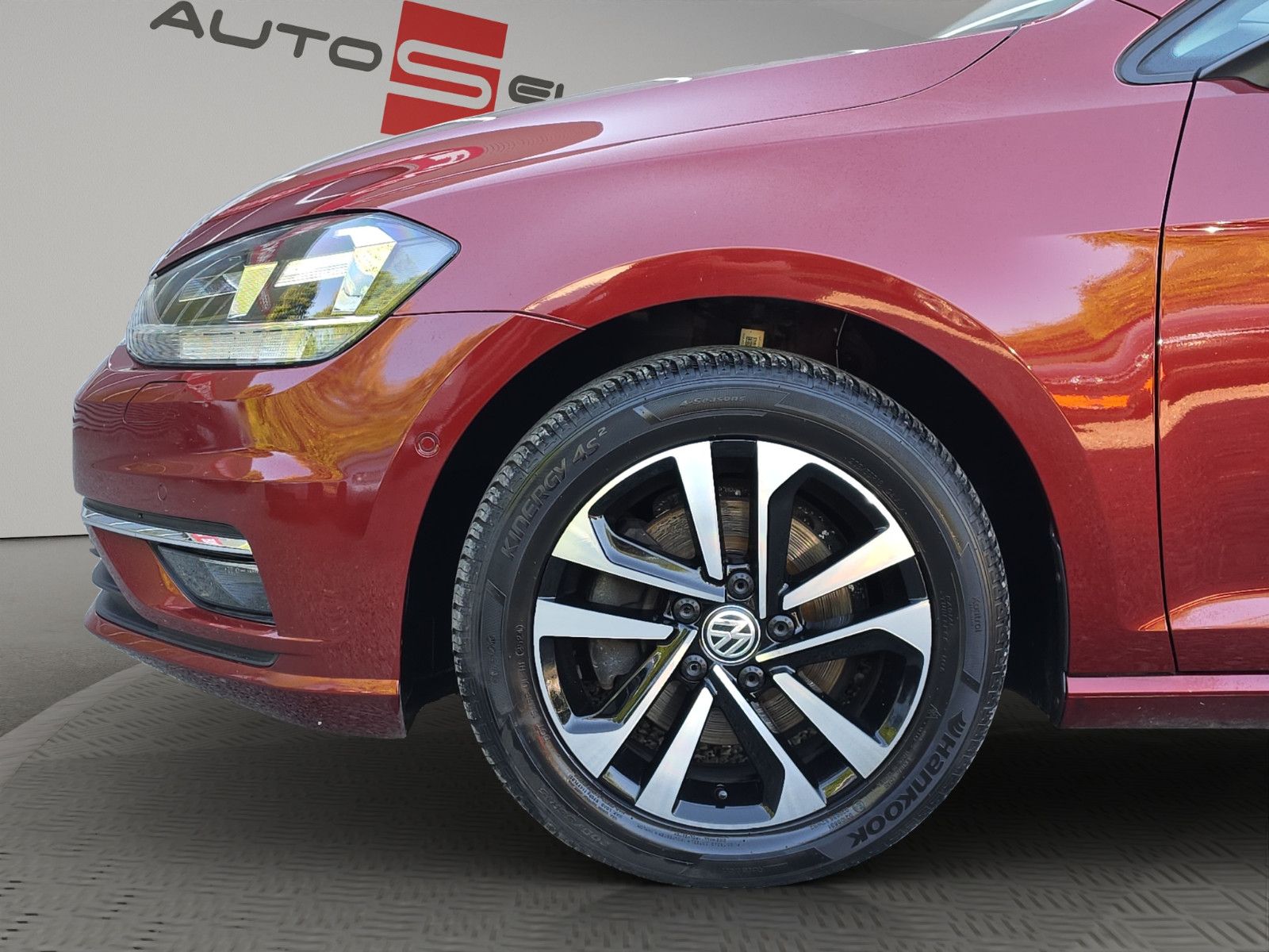 Fahrzeugabbildung Volkswagen Golf VII IQ.DRIVE Start-Stopp AUTOMATIK NAVI