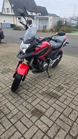 Honda NC700XA RC63 - HONDA NC 700 X