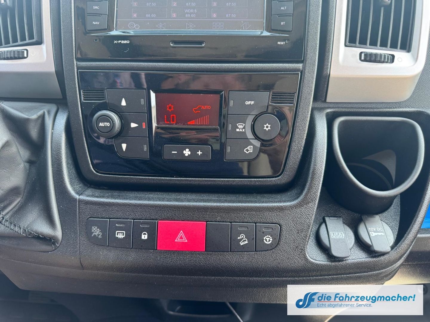Fahrzeugabbildung Fiat Ducato 2.3 Hymer SL588 T588 SL Klimaautom Temp B
