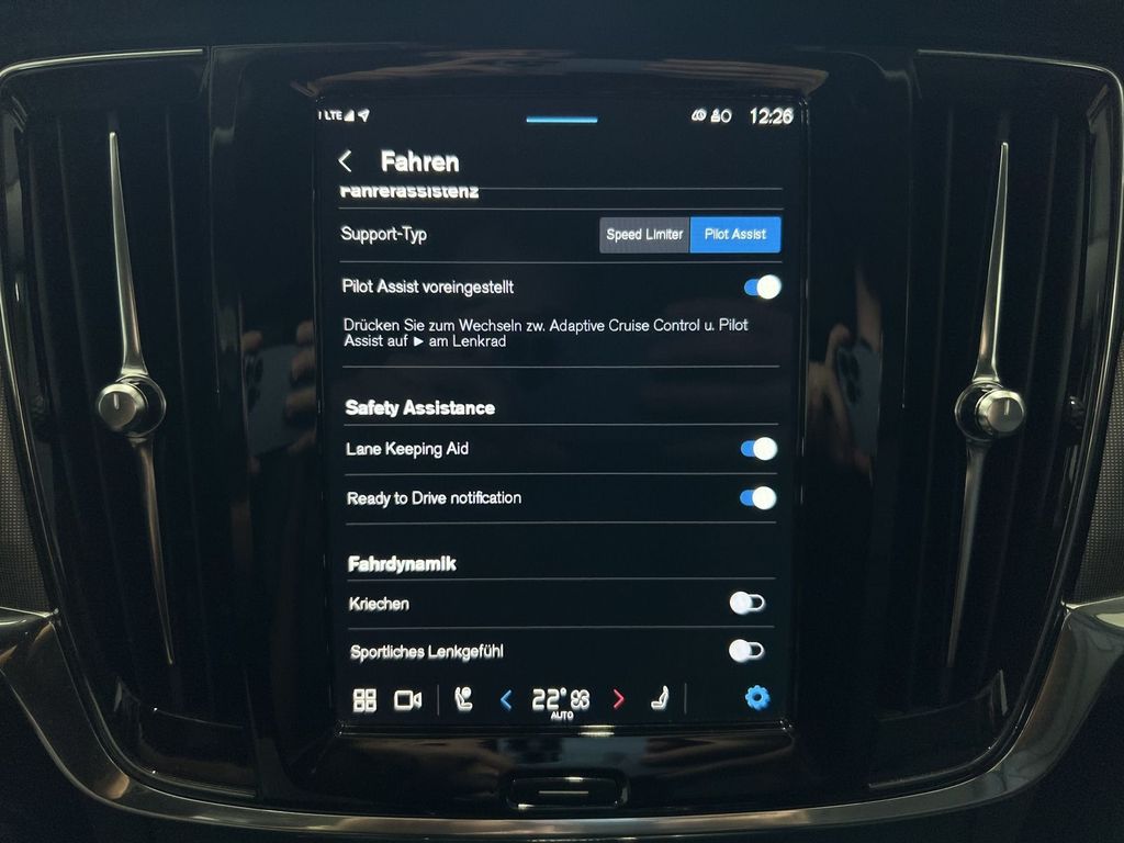 Volvo V90 T6 Plus Bright Recharge AWD BLIS AHK Pano