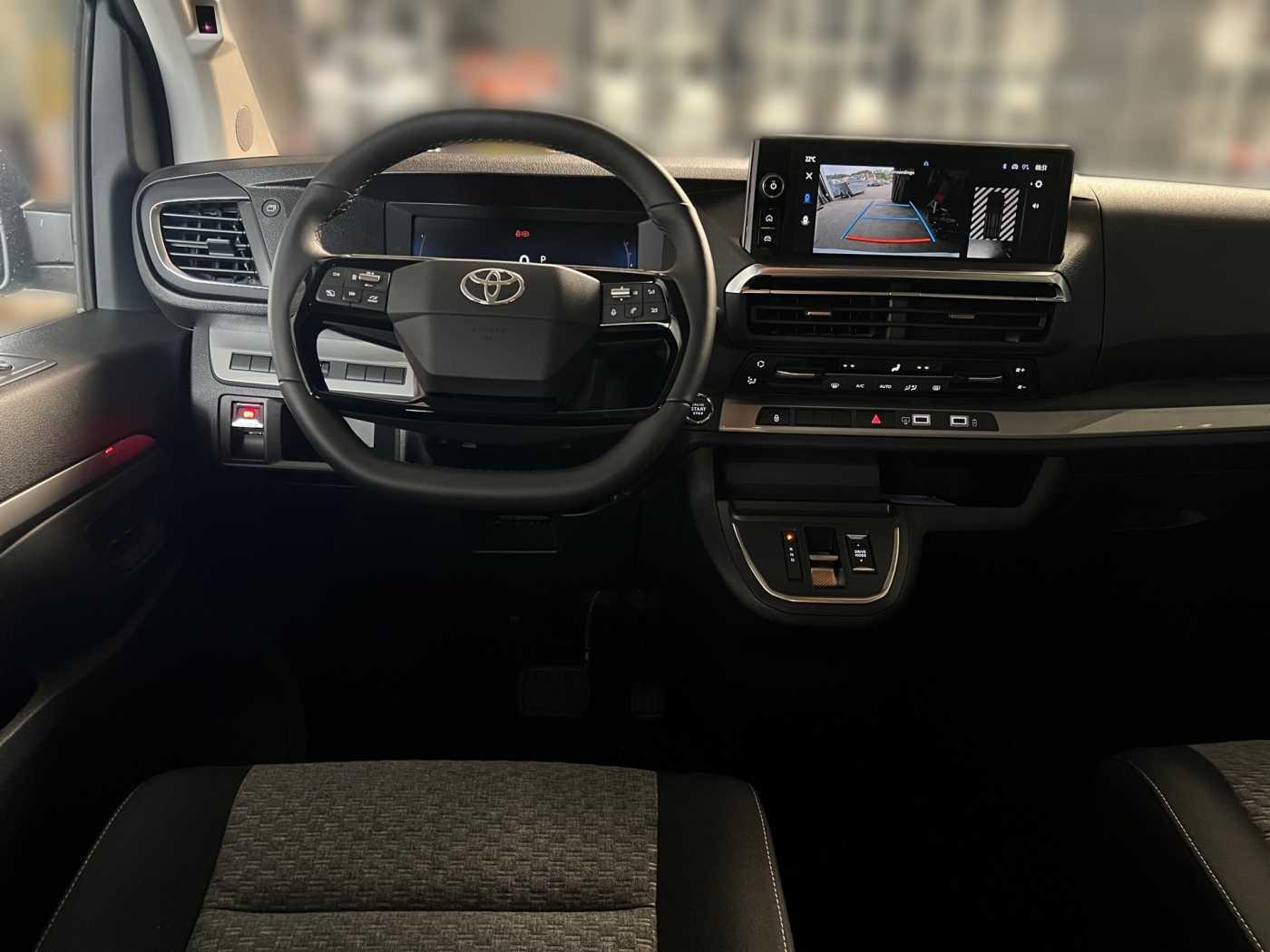 Toyota Proace Verso 2.2 D AT Teamplayer L1 8-Sitzer