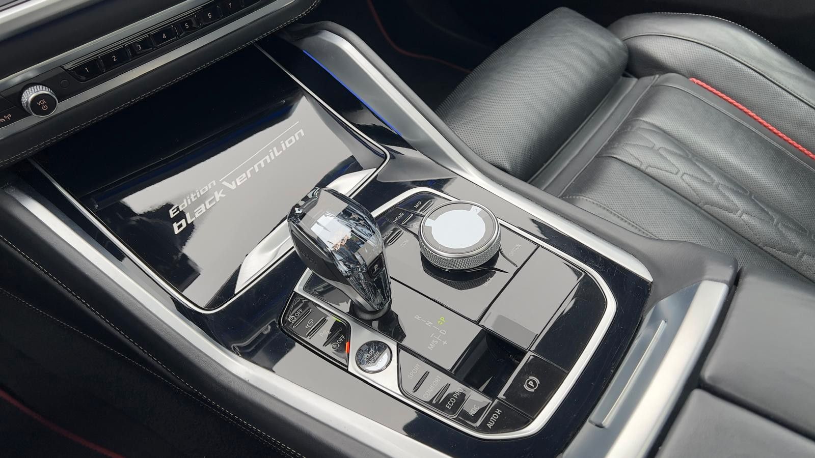 Fahrzeugabbildung BMW X6 M550 i*Laser*STHZ*AHK*HU*B&W*VOLL*Mietkauf
