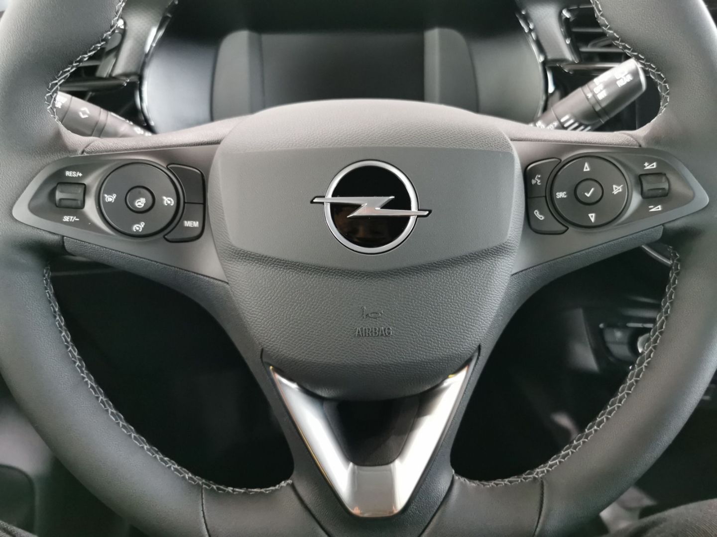 Fahrzeugabbildung Opel Corsa Edition mit Sonderzins 3,99%