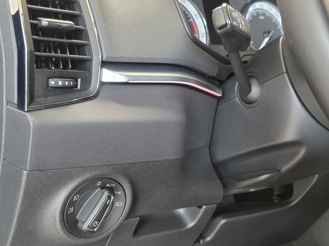 SKODA Karoq — Foto 13