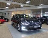Volkswagen Passat Variant GTE Highline; NAV LED AID CarPly - Volkswagen Passat: GTE