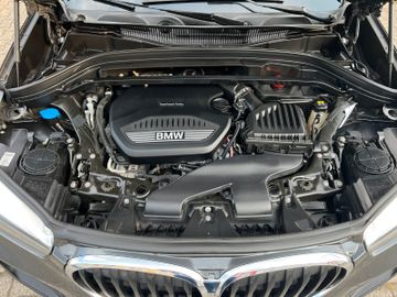 Fahrzeugabbildung BMW X1 xDrive 20 d Advantage PANO NAVI AUTOMATIK