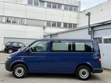 Volkswagen T5 Transporter Kombi DSG Navi Tempomat PDC AHK - Volkswagen T5: Blau