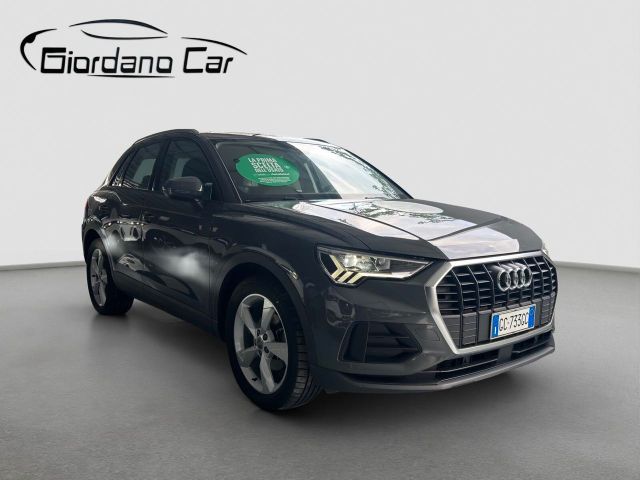 Audi Q3 35 TDI S tronic Business