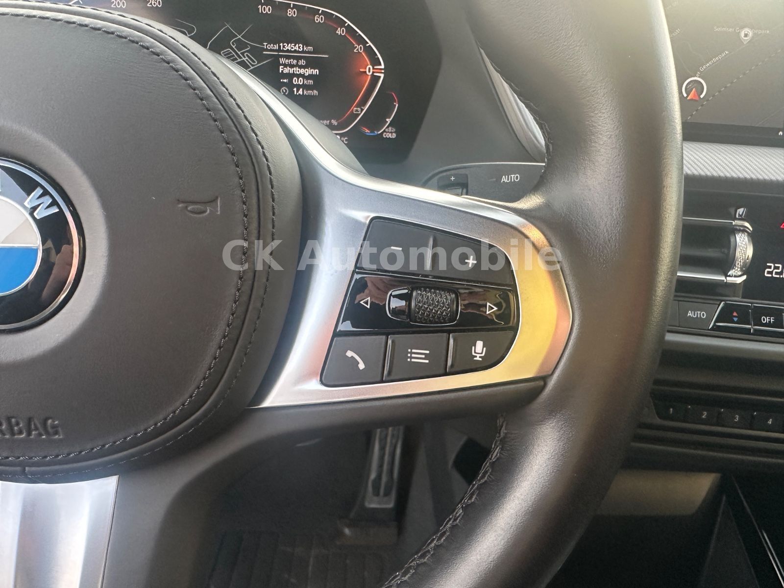 Fahrzeugabbildung BMW 218i Gran Coupé M-Sport/Shadow-LineNavi/LED