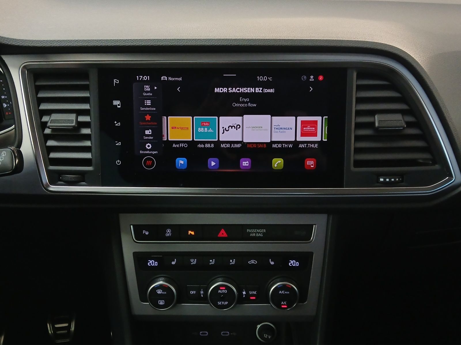 Fahrzeugabbildung SEAT Ateca TSI FR LED AHK Navi AID ACC RFK SH