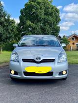 Toyota Corolla Verso 2.2-l-D-CAT Executive Executive - Toyota Corolla Verso mit Diesel-Antrieb