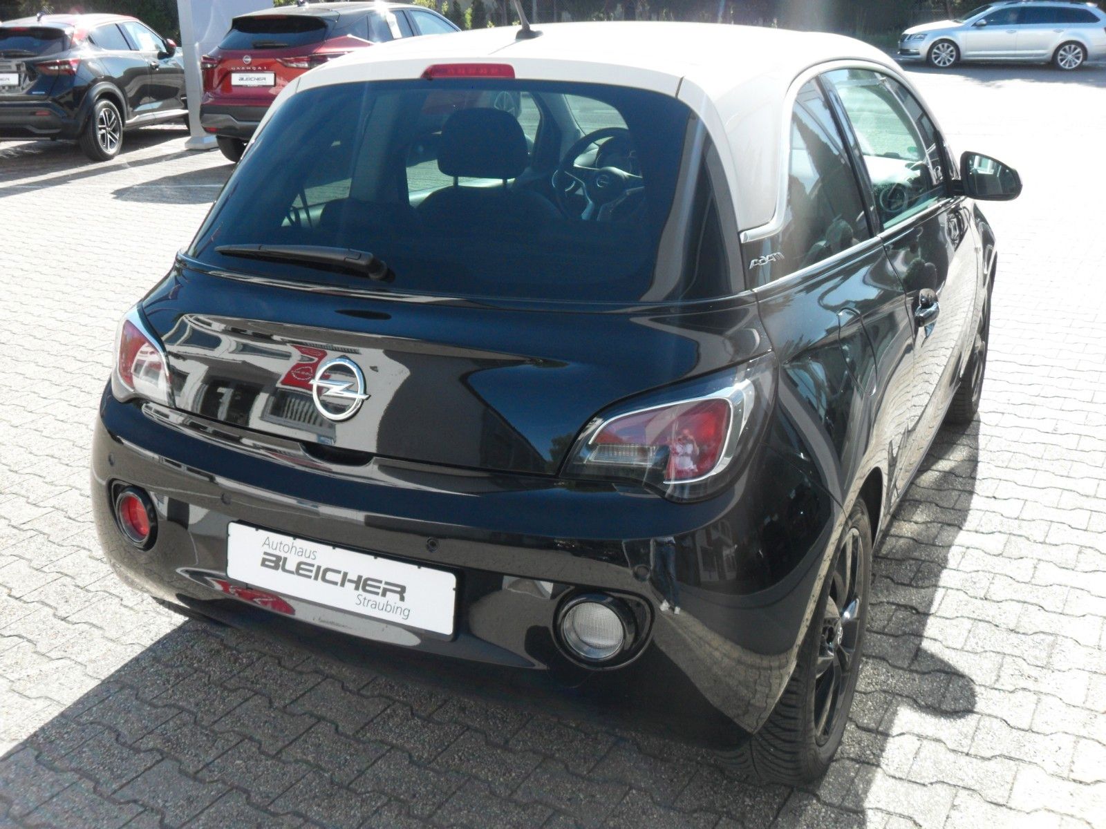 Fahrzeugabbildung Opel Adam 120 Jahre | SH | Teilleder