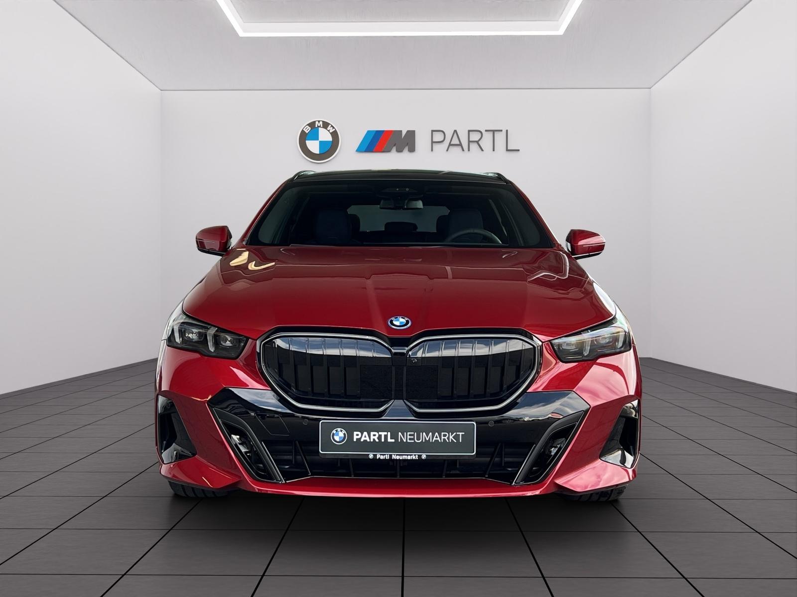 BMW 530e xDrive Touring M-Pro ACC 360° AHK Pano H/K