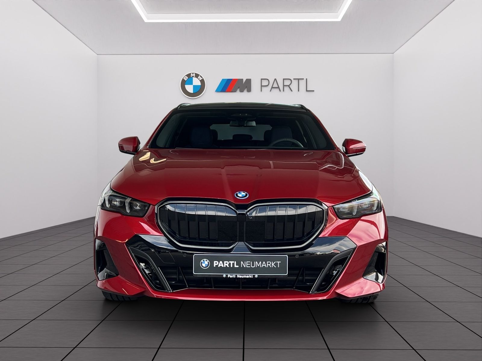 BMW 530e xDrive Touring M-Pro ACC 360° AHK Pano H/K imagem 2