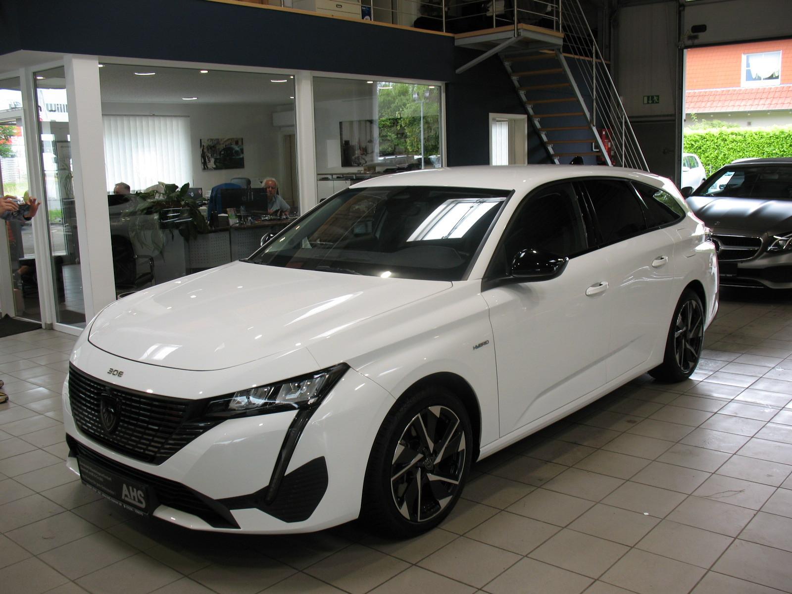 Peugeot 308 SW Hybrid 180 e-EAT8 Allure Pack *LED*AHK*