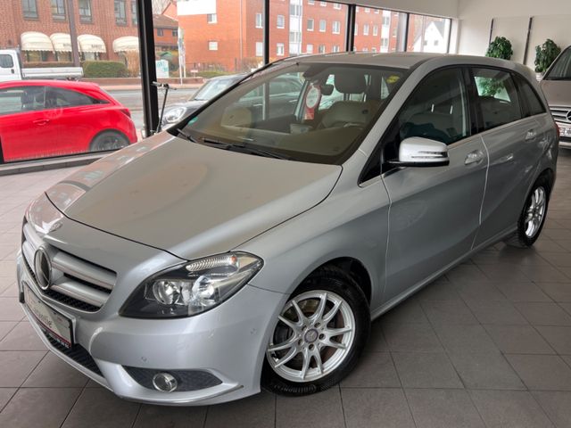 Mercedes-Benz B200 BlueEfficiency Automatik~Leder~Navi~PDC~SHZ