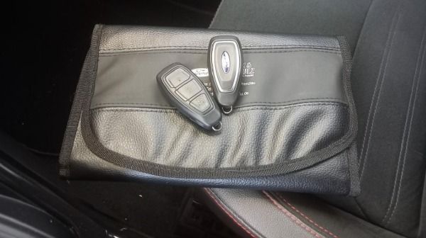Fahrzeugabbildung Ford Kuga 15 EcoBoost 4x4 Auto ST-Line 1.HAND
