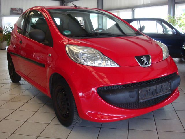 Peugeot 107 Petit Filou (TÜV neu !!!!)