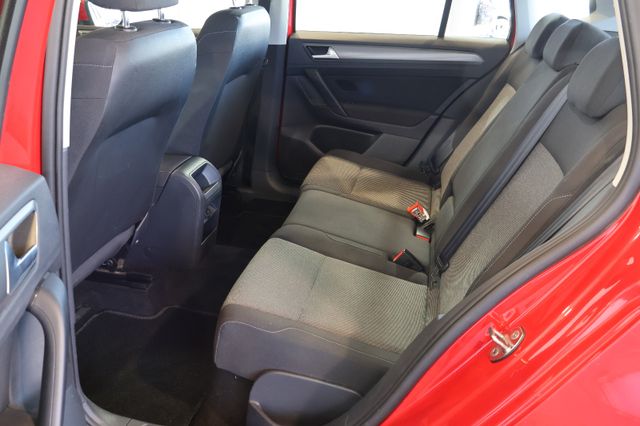 Volkswagen Golf Sportsvan VII 1.6 TDI TEMP.+PDC+ALLWETTER