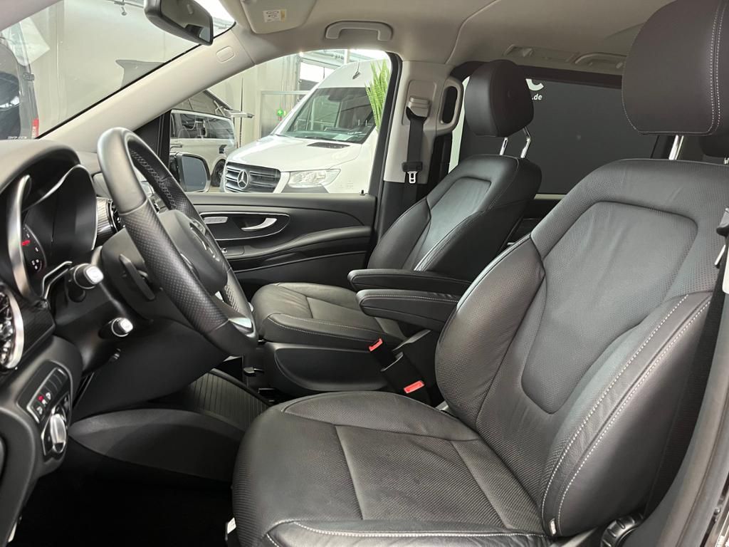 Fahrzeugabbildung Mercedes-Benz V 250 EAV/L 4x4 DISTRONIC 2,5t AHK Sitzbelüftung