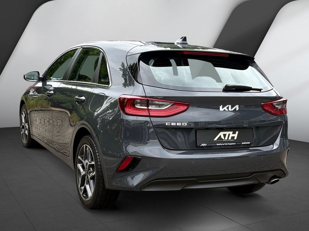 Fahrzeugabbildung Kia Ceed 1.5 T-GDI Spirit