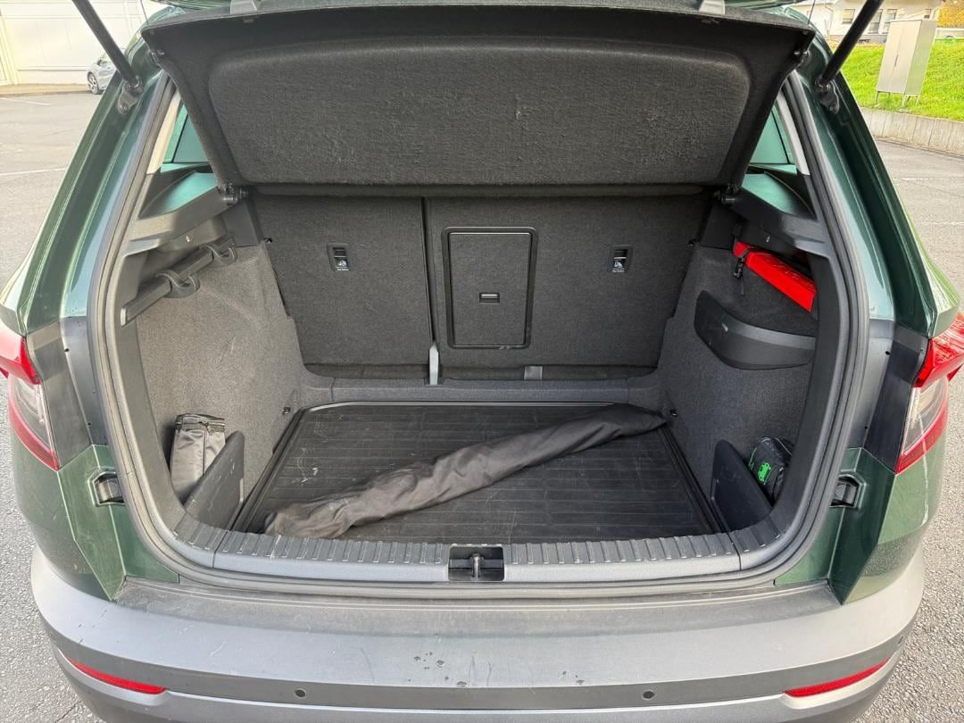 Karoq 1,5 TSI Clever Kamera Navi AHK LED Pano