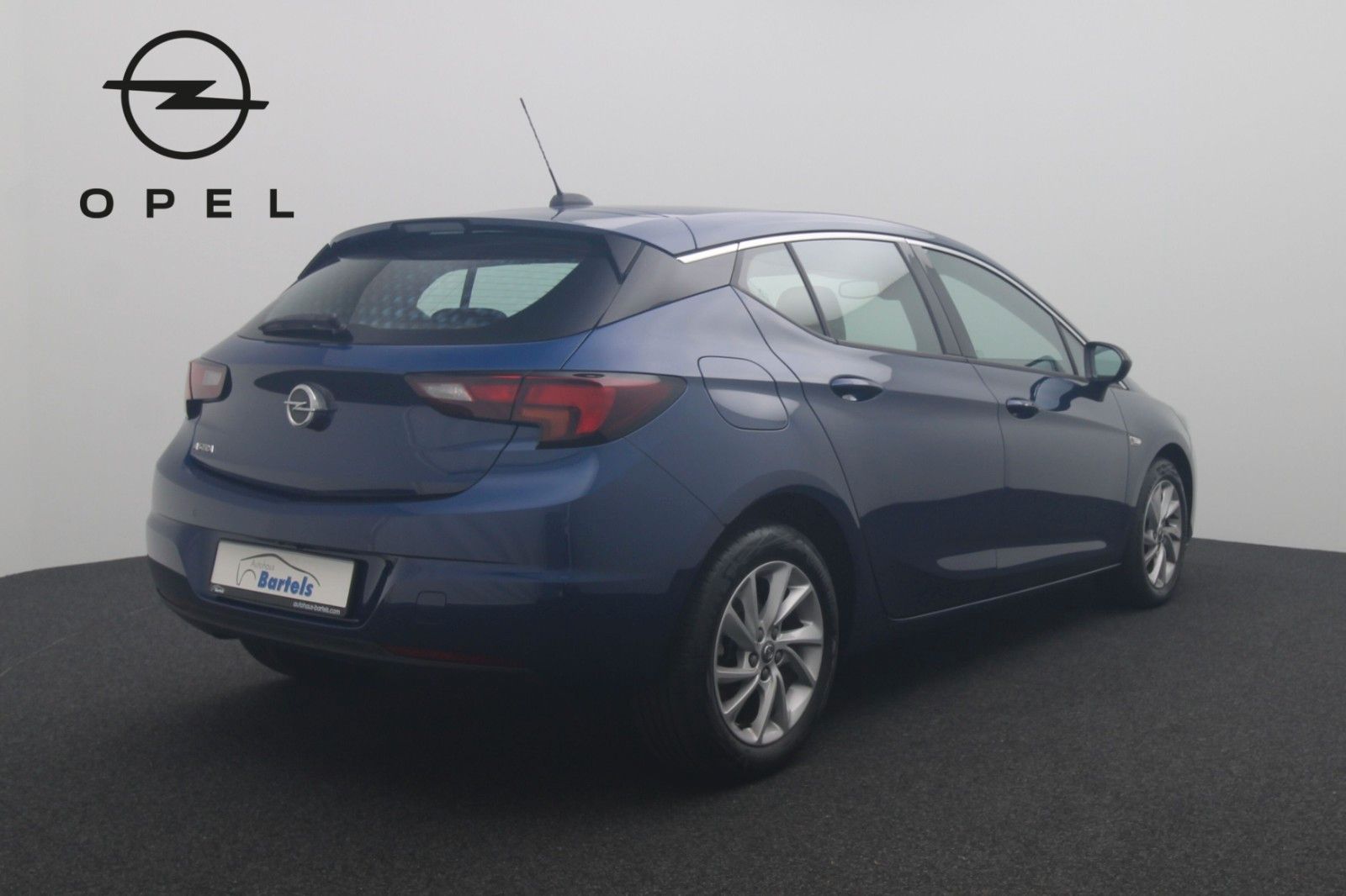Fahrzeugabbildung Opel Astra K 1.5 Lim. Elegance LED KAMERA LDA NAVI